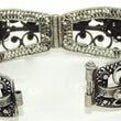Laden Sie das Bild in den Galerie-Viewer, Vintage Damen Armband/ 800er Silber mit Koralle