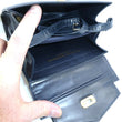 Laden Sie das Bild in den Galerie-Viewer, Vintage Peter Kaiser Design Leder Damen Handtasche Leder Schwarz Made in Germany