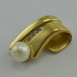 Laden Sie das Bild in den Galerie-Viewer, Vintage Anhänger mit Zirkonia & Perle / 333er - 8 Karat Gold ohne Kette