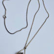 Laden Sie das Bild in den Galerie-Viewer, VINTAGE BLUMUS KETTENUHR -925ER SILBER MIT KETTE-HANDAUFZUG- Defekt