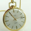 Laden Sie das Bild in den Galerie-Viewer, Vintage Royal Incabloc Taschenuhr mit Kette Handaufzug / Vergoldet / Defekt-