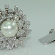 Laden Sie das Bild in den Galerie-Viewer, Vintage PerlenkettenVerschluss mit ca. 0.65 ct Diamanten 585er 14 Karat Weißgold