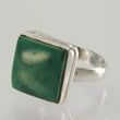 Laden Sie das Bild in den Galerie-Viewer, Ring mit Malachit 925er Silber - Grösse 60 19,1 mm Ø