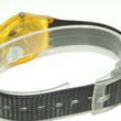 Laden Sie das Bild in den Galerie-Viewer, Swatch Damenuhr Quarz Swiss Made / Ref : S824