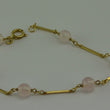 Laden Sie das Bild in den Galerie-Viewer, Vintage Armkette mit "Rosenquarz Kugeln" / 333er - 8 Karat Gelbgold /19,0 cm