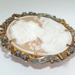 Laden Sie das Bild in den Galerie-Viewer, Antike Geme Brosche Kamme Angefertigt 18k Rose Gold Smaragd Diamanten ohne Kette