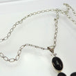 Laden Sie das Bild in den Galerie-Viewer, Vintage Kette & Anhänger Kreuz mit Onix / 925er Silber / ca. 66 cm