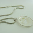Laden Sie das Bild in den Galerie-Viewer, Vintage 925er Silber Damen Schlangenkette & Muschel Anhänger 925er Silber