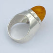 Laden Sie das Bild in den Galerie-Viewer, Vintage Damenring mit Bernstein / 925er Silber 48 15,3 mm Ø -
