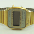 Laden Sie das Bild in den Galerie-Viewer, Timex Vintage Herrenuhr Quartz Chronograph -Defekt!