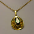 Laden Sie das Bild in den Galerie-Viewer, Vintage Kette & Anhänger mit Turmalin / 333er 8 Karat Gold / ca. 62 cm