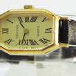 Laden Sie das Bild in den Galerie-Viewer, Helvetia Quartz Damen Armbanduhr vergoldet