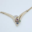Laden Sie das Bild in den Galerie-Viewer, Vintage Damen Collier mit Rubin Smaragd Saphir& Diamanten 333er 8Karat Gelbgold