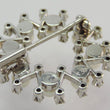 Laden Sie das Bild in den Galerie-Viewer, Vintage Brosche mit Perlen / ca. 1.25 ct. Brillanten / 750er 18 Karat Gold