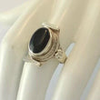 Laden Sie das Bild in den Galerie-Viewer, Vintage Damenring Onyx / 925 Silber 62 19,7 mm Ø