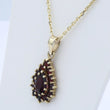 Laden Sie das Bild in den Galerie-Viewer, Vintage Kette & Anhänger mit Granat / 333er 8 Karat Gold 40cm