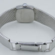 Laden Sie das Bild in den Galerie-Viewer, Vintage Junghans 17 Jewels Damenuhr Handaufzug