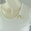 Laden Sie das Bild in den Galerie-Viewer, Vintage Brosche mit Brillanten & Perlen / 585er - 14 Karat Gold