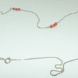 Laden Sie das Bild in den Galerie-Viewer, Vintage Damen 925er Silber Collier mit Koralle