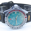 Laden Sie das Bild in den Galerie-Viewer, Vostok Komandirskie Military Watch / Vintage Herrenuhr / Handaufzug