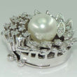Laden Sie das Bild in den Galerie-Viewer, Vintage PerlenkettenVerschluss mit ca. 0.65 ct Diamanten 585er 14 Karat Weißgold