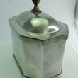 Laden Sie das Bild in den Galerie-Viewer, Vintage Metall Keksdose / KMD Holland
