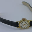 Laden Sie das Bild in den Galerie-Viewer, KOHA 17 Jewels Incabloc - Damenuhr / Handaufzug / Gehäuse - 585er 14 Karat Gold
