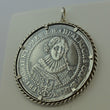 Laden Sie das Bild in den Galerie-Viewer, Medaille - mit Anhänger / Silber
