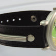 Laden Sie das Bild in den Galerie-Viewer, Extravagante "Dreieck" Damen Armbanduhr, Kinderuhr
