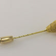 Laden Sie das Bild in den Galerie-Viewer, Vintage Anstecknadel Trachtenschmuck - Eichenblattdekor 750er 18 Karat Gold

