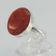 Laden Sie das Bild in den Galerie-Viewer, Ring mit Koralle, 925er Silber - Grösse 57 18,1 mm Ø
