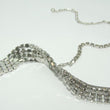 Laden Sie das Bild in den Galerie-Viewer, Modisches Damen Collier mit Strass in Krawattenoptik
