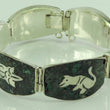 Laden Sie das Bild in den Galerie-Viewer, Vintage Damen Armband 835er Silber
