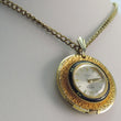 Laden Sie das Bild in den Galerie-Viewer, Damen Umhängeuhr Medana Lever- 17 Jewels - Handaufzug - mit Kette - vergoldet

