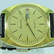 Laden Sie das Bild in den Galerie-Viewer, Vintage Isoma Quarz Herrenuhr / Vergoldet / Antimagnetic
