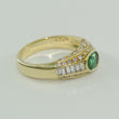 Laden Sie das Bild in den Galerie-Viewer, Wempe Damenring mit Smaragd 0.63ct &amp; Diamanten 0.78ct / 750er Gold 18 Karat *
