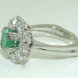 Laden Sie das Bild in den Galerie-Viewer, Damen Ring mit Smaragd &amp; Diamant ca. 2.00 ct / 750er Gold - 54 17,2 mm Ø *
