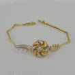 Laden Sie das Bild in den Galerie-Viewer, Vintage Armband mit "Zirkonia" 750er - 18 Karat Gold
