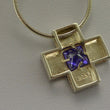 Laden Sie das Bild in den Galerie-Viewer, Kette - mit "Kreuz &amp; Amethyst“ / 925 Silber

